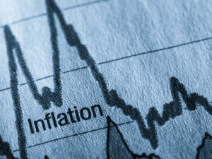 Read more about the article Временна или продължителна инфлация и вероятните последици за цената на златото